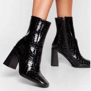 Nasty Gal Faux Black Patent Leather Croc Ankle Boots - Size 7